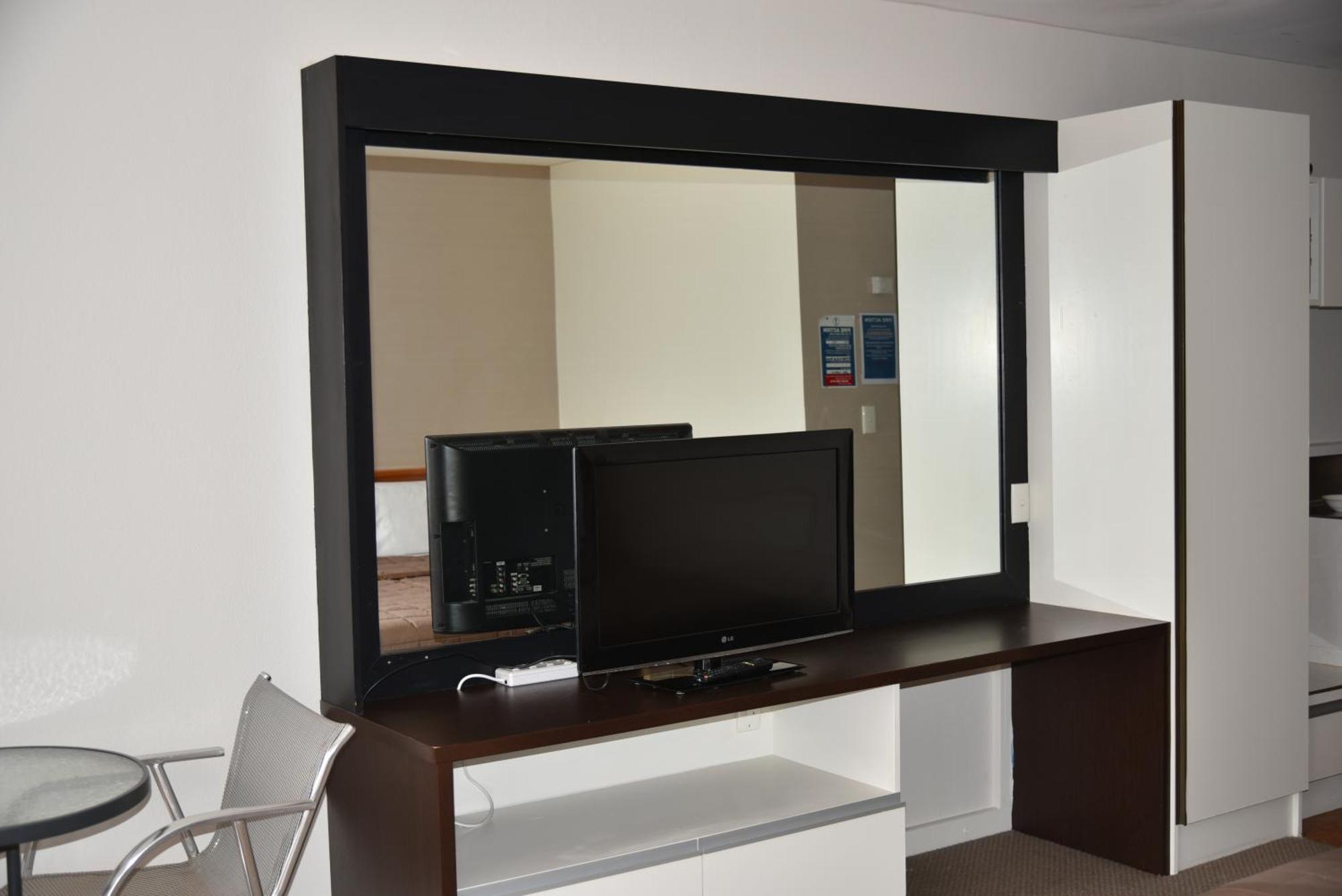 Aotea Lodge Porirua Dış mekan fotoğraf