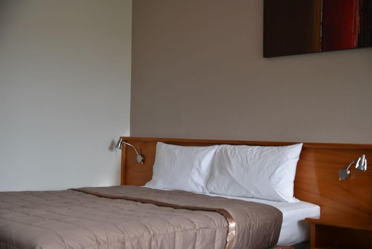 Aotea Lodge Porirua Dış mekan fotoğraf