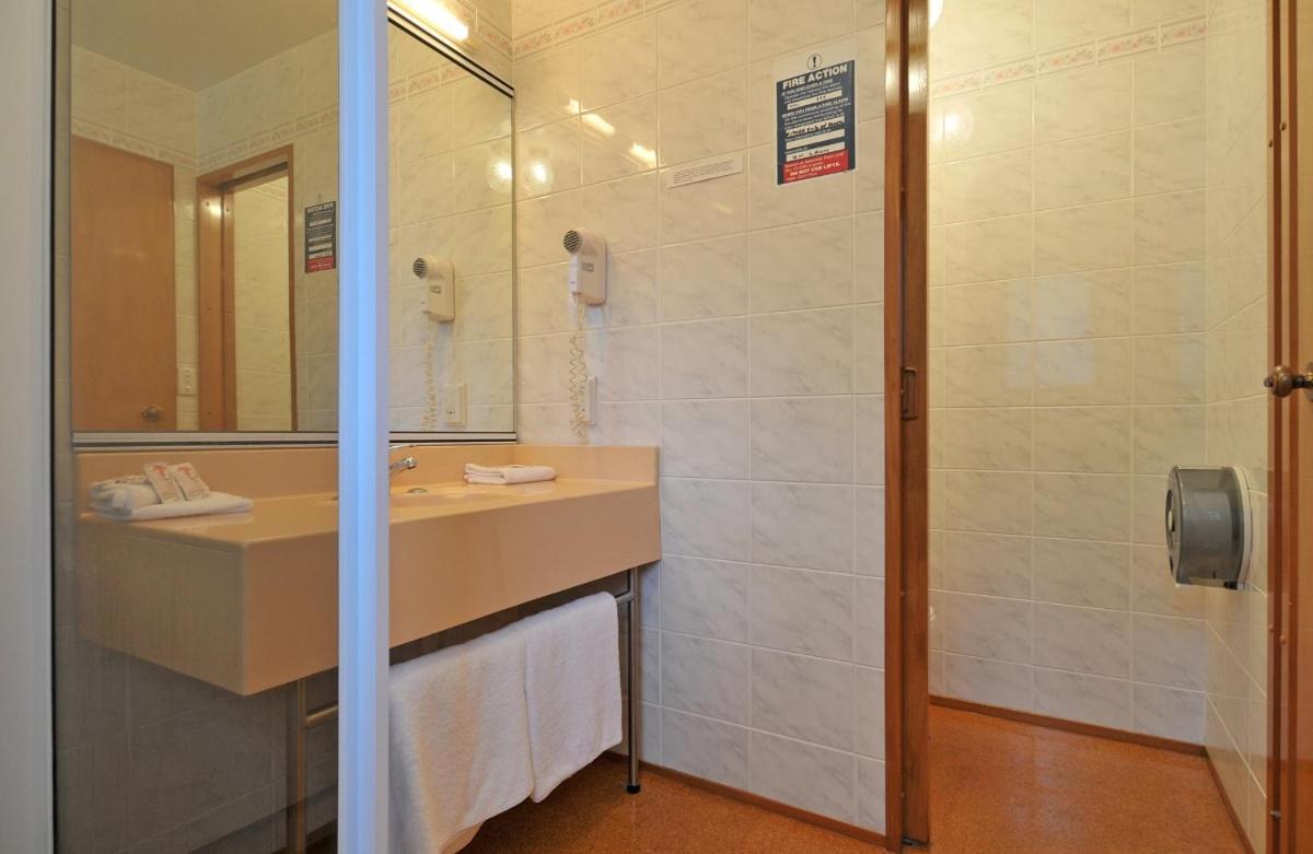 Aotea Lodge Porirua Dış mekan fotoğraf